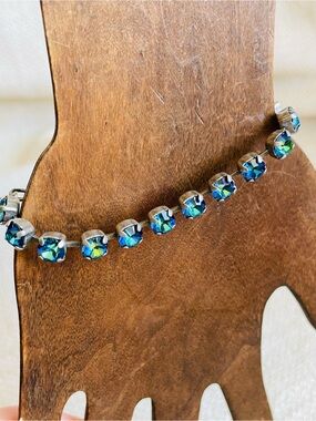 Vintage SJC Blue Green Crystal Tennis Bracelet Size 6-7